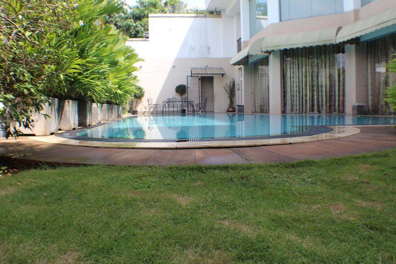 Villa 53 Баттарамулла Экстерьер фото